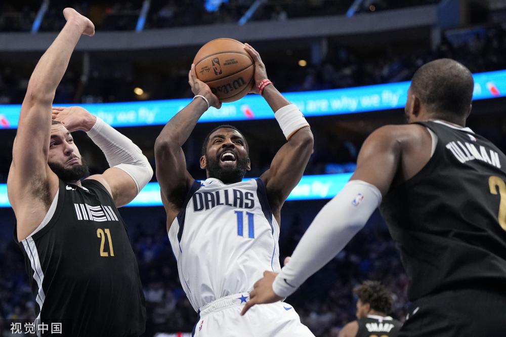 一场备受瞩 一场备受瞩